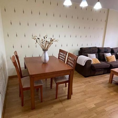 Apartamento Lugo Ciudad מראה חיצוני תמונה