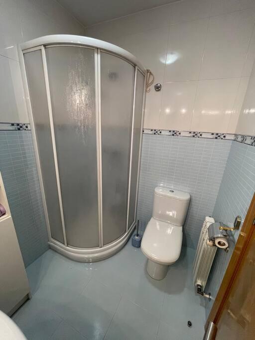 Apartamento Lugo Ciudad מראה חיצוני תמונה