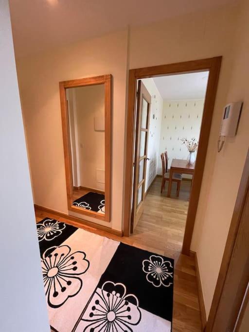 Apartamento Lugo Ciudad מראה חיצוני תמונה